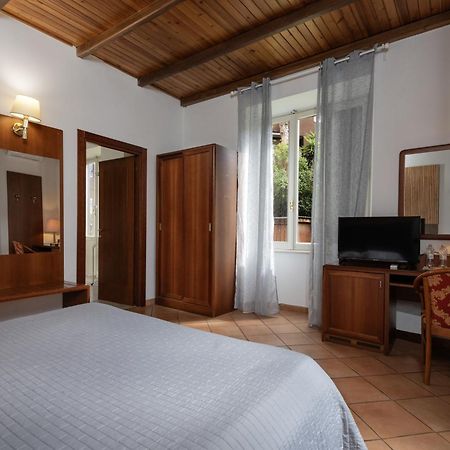 Comfort Rooms Villa Gaia Tor Vergata Róma Kültér fotó