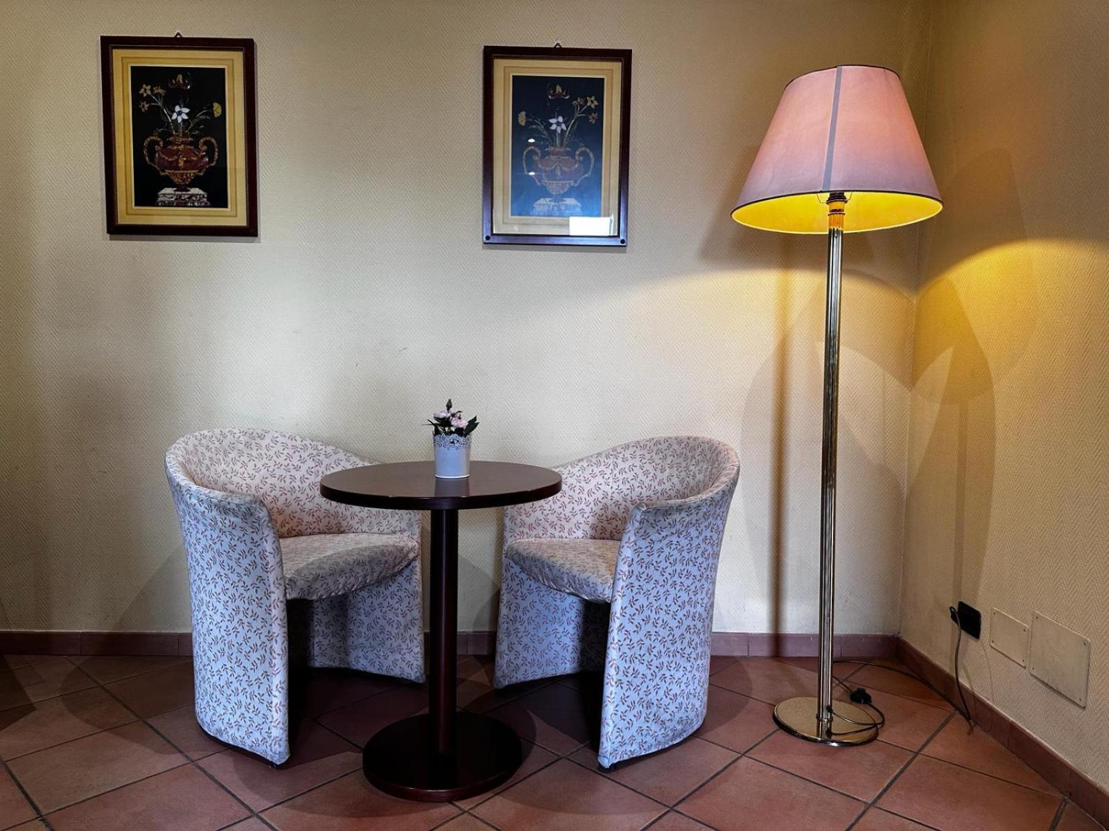 Comfort Rooms Villa Gaia Tor Vergata Róma Kültér fotó