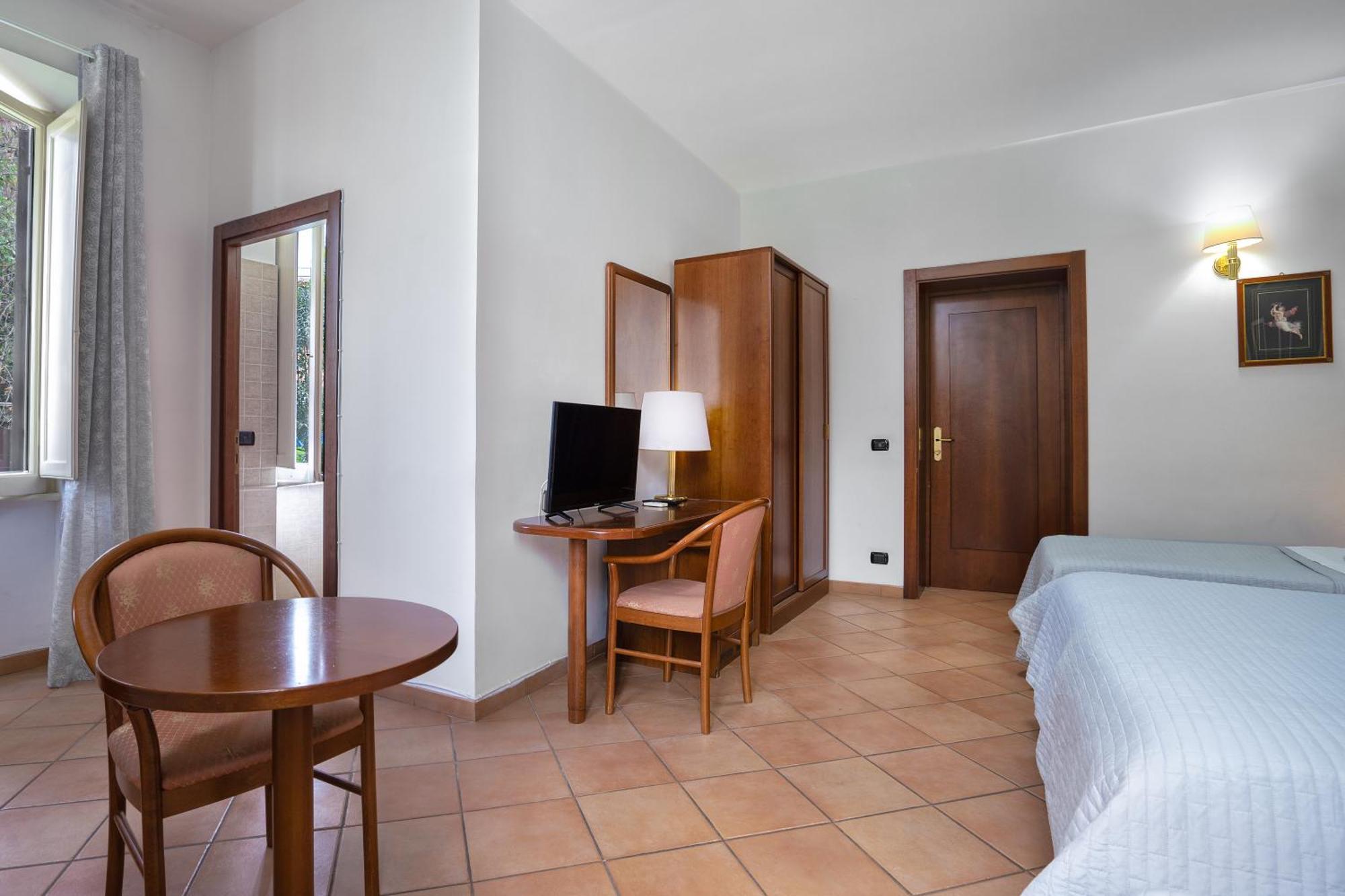 Comfort Rooms Villa Gaia Tor Vergata Róma Kültér fotó